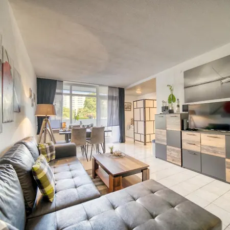 - Haus N, App 0neg01 Lejlighed *